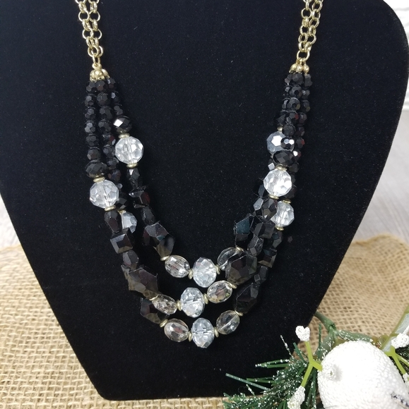 3 strand sparkly statement necklace - Picture 3 of 9